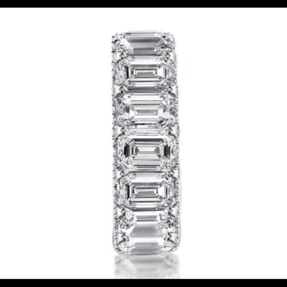 ETERNITY EMERALD DIAMOND RING BAND - Picture 4 of 8